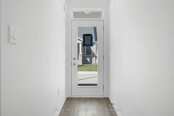 Innisfil, ON L9S 0T2,701 Sargeant PL