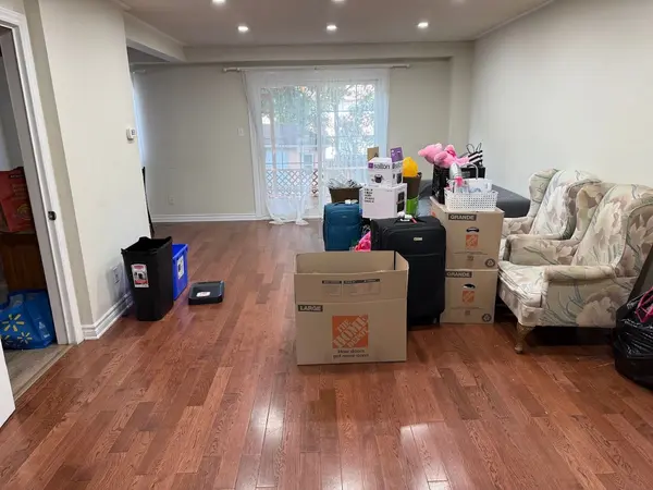 Mississauga, ON L5L 1K6,3563 Autumnleaf CRES