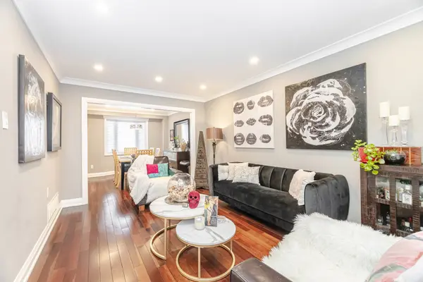 Brampton, ON L6Z 2C2,62 Oleander CRES