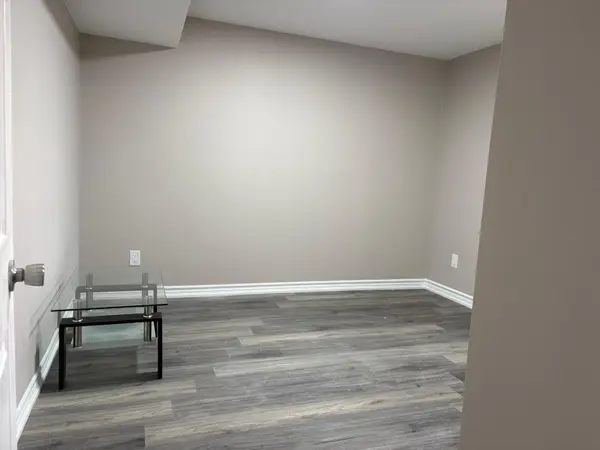 Brampton, ON L6Y 4S7,12 Spalding Gate S