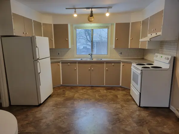 Perth, ON K7H 2T7,5 D'Arcy ST #2