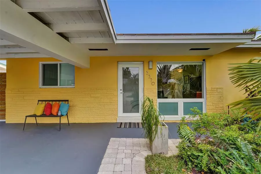 3370 NE 17th Ave, Oakland Park, FL 33334