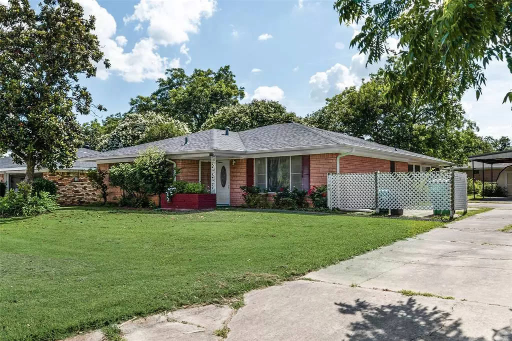 Gainesville, TX 76240,1109 Elmwood Street