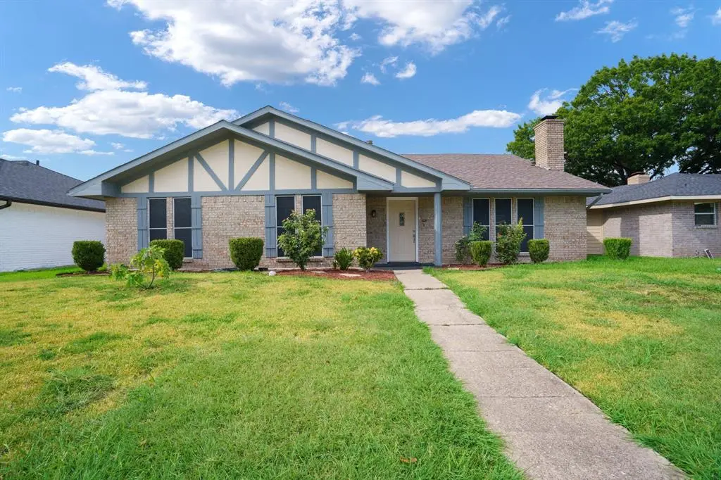 Rowlett, TX 75089,7209 Ridgeview Drive