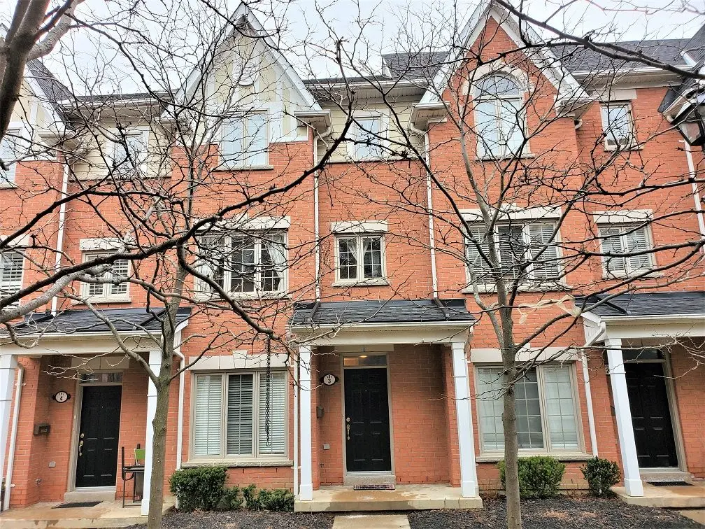 Toronto W06, ON M8V 4E2,161 Twelfth ST #3