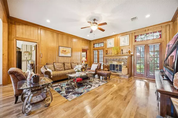 Garland, TX 75044,2918 Grand Oak Drive