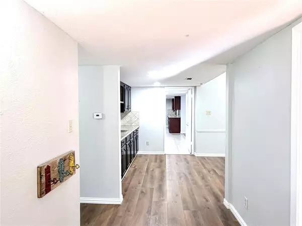 Coppell, TX 75019,220 Park Meadow Way