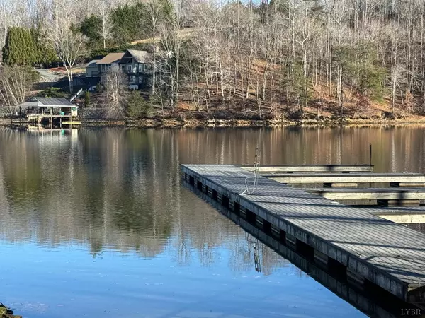 Glade Hill, VA 24092,0 Admirals WAY #Lot 15