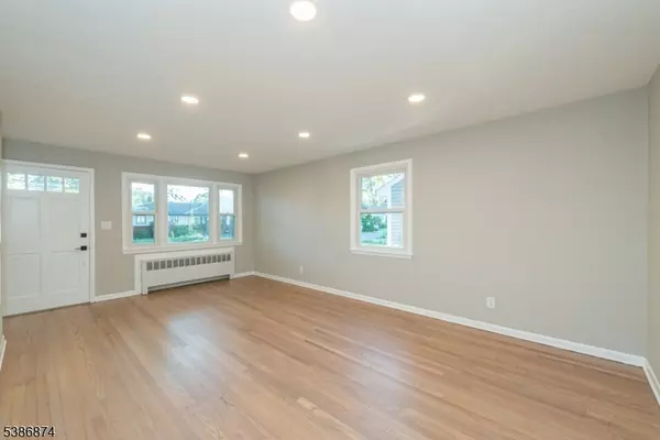 Clark Twp., NJ 07066,22 Washington St