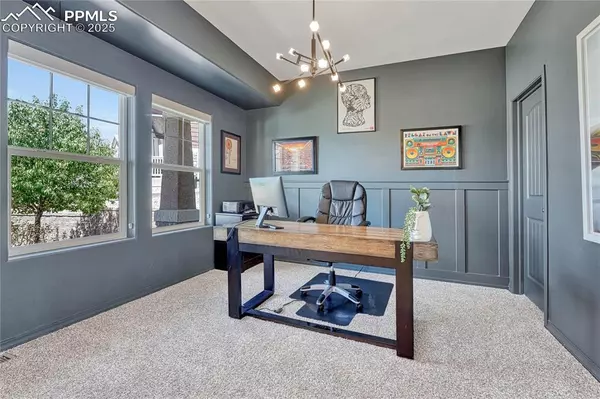 Monument, CO 80132,19671 Still River CT