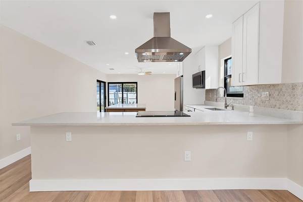 391 NW 58th Ave, Miami, FL 33126