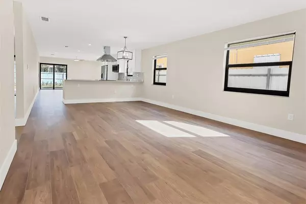 Miami, FL 33126,391 NW 58th Ave