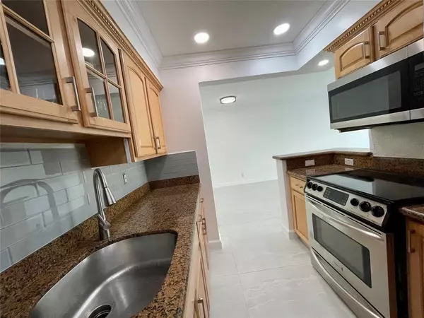 Fort Lauderdale, FL 33301,1515 E Broward Blvd #124