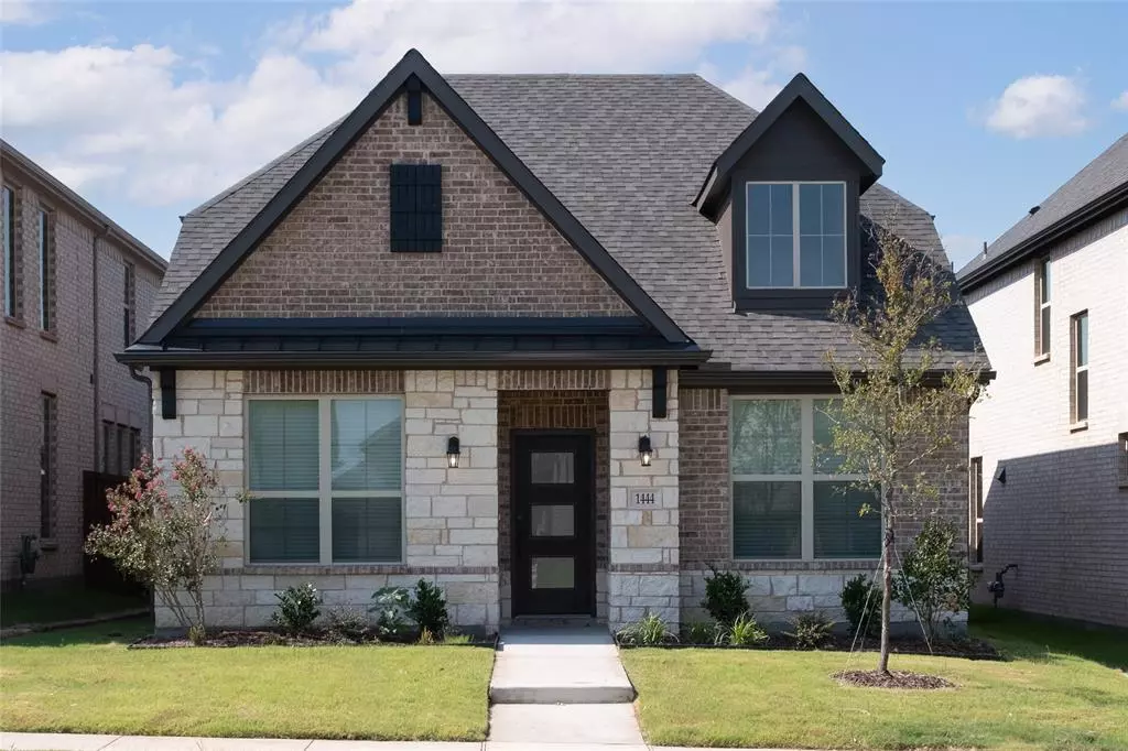 Justin, TX 76247,1444 Sun Garden Way