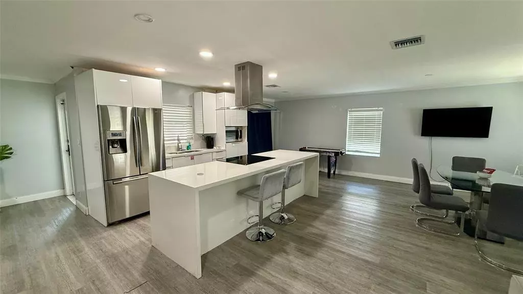 North Lauderdale, FL 33068,8231 SW 9th St