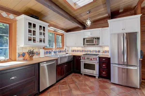 Shawnigan Lake, BC V0R 2W0,2005 Renfrew Rd