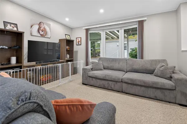 Port Alberni, BC V9Y 8G5,6225 Lugrin Rd #28