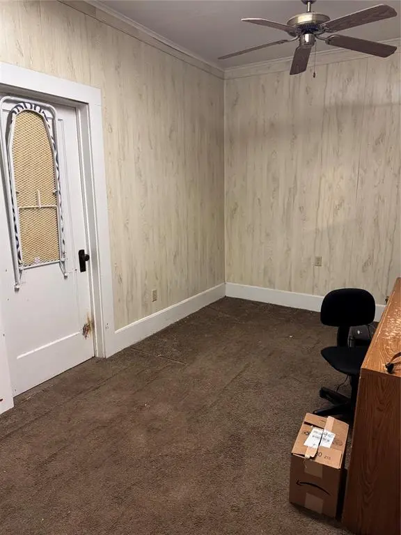 Quanah, TX 79252,303 E 8th Street