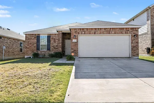 2360 Toposa Drive, Fort Worth, TX 76131