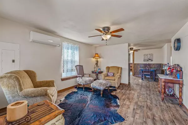 De Leon, TX 76444,816 S Houston Street