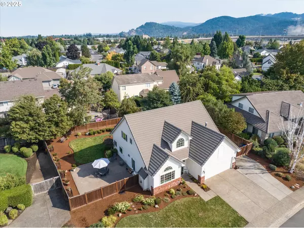 Eugene, OR 97401,3387 WINCHESTER WAY