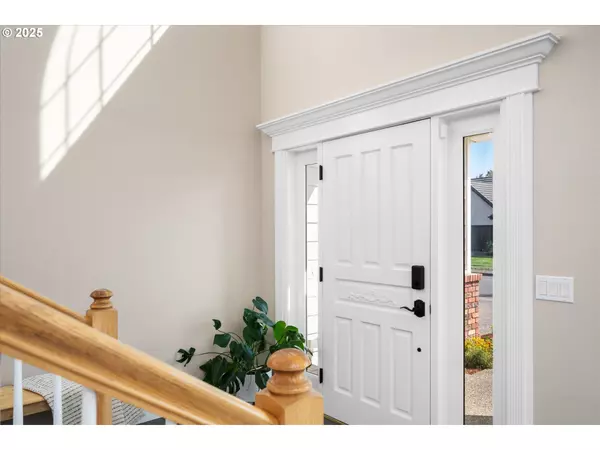 Eugene, OR 97401,3387 WINCHESTER WAY