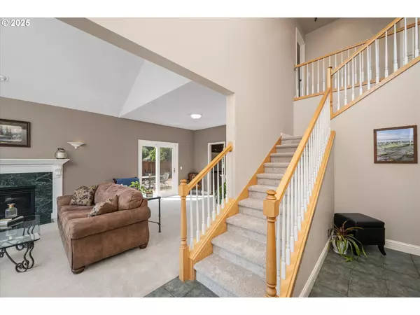 Eugene, OR 97401,3387 WINCHESTER WAY