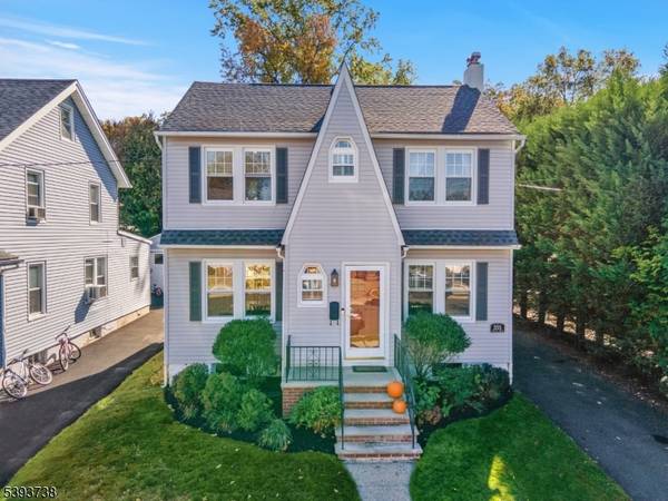 355 Hemlock Ave,  Garwood Boro,  NJ 07027