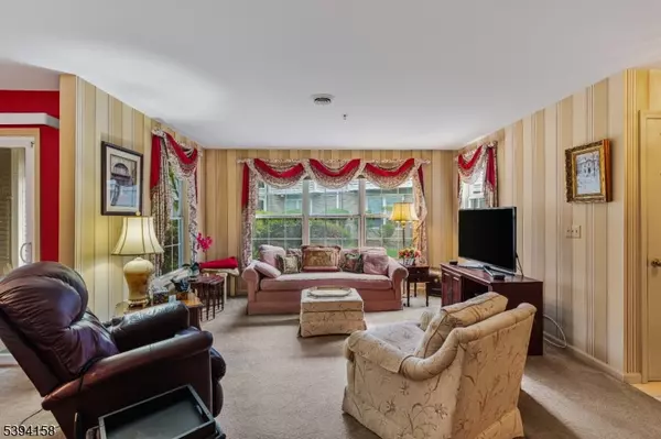 Clifton City, NJ 07012,25 Mayer Dr