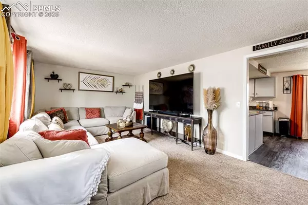 Limon, CO 80828,1085 6th ST