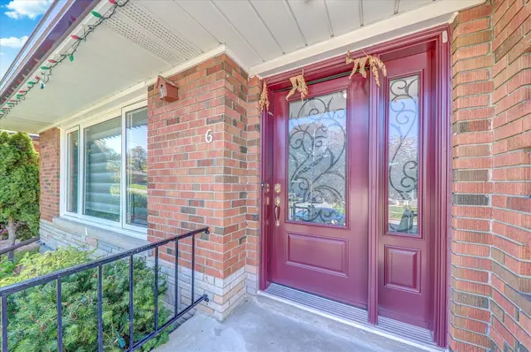 Toronto E09, ON M1G 2B4,6 Barlow RD