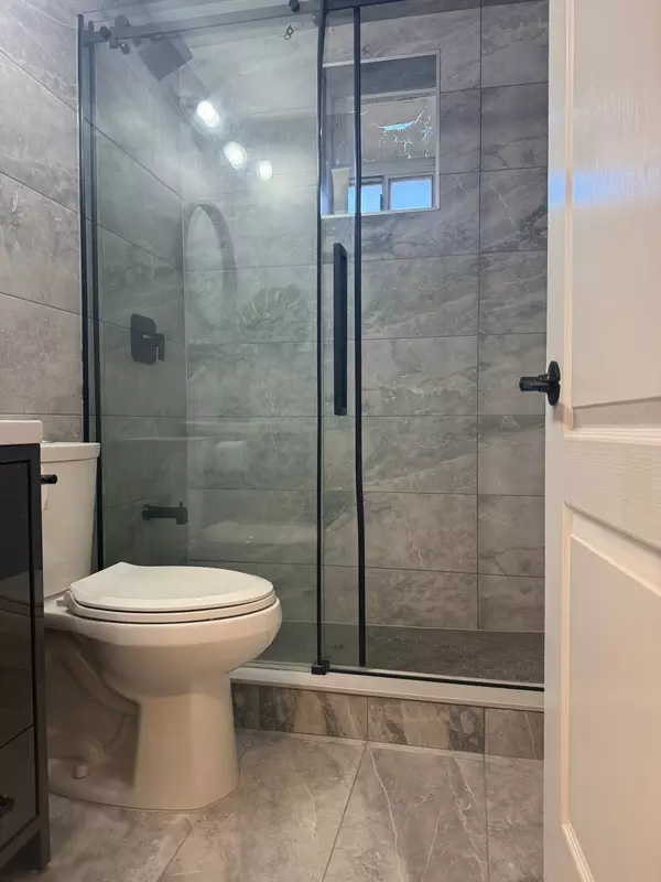 Toronto E04, ON M1K 2T3,1 Ranstone GDNS #2