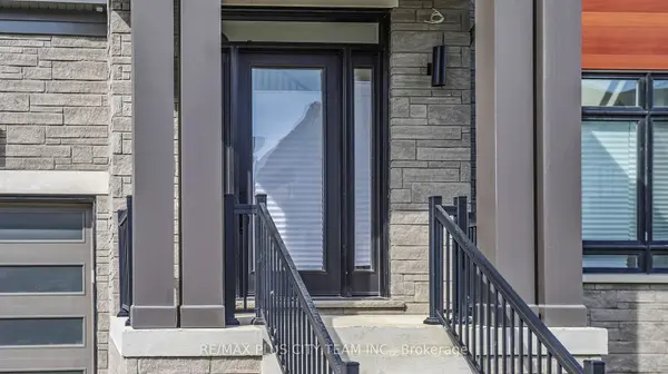 King, ON L7B 0T1,8 Saxby Farm AVE