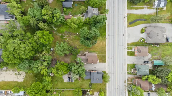 Barrie, ON L4N 1B6,226 Dunlop ST W