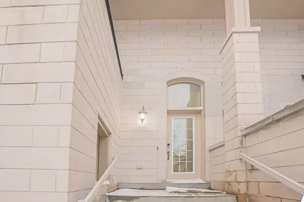 Milton, ON L9T 7Z1,9141 Derry RD #38