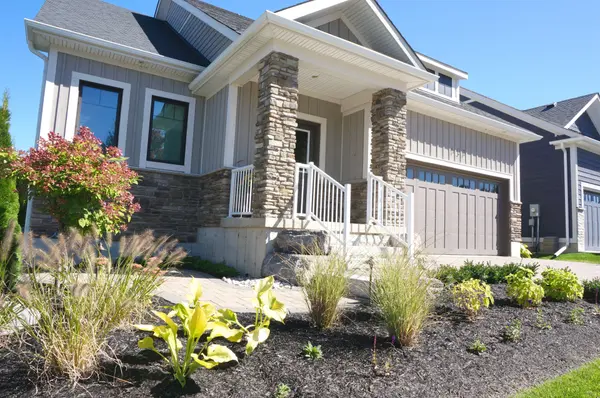 Blue Mountains, ON N0H 2P0,107 Beacon DR