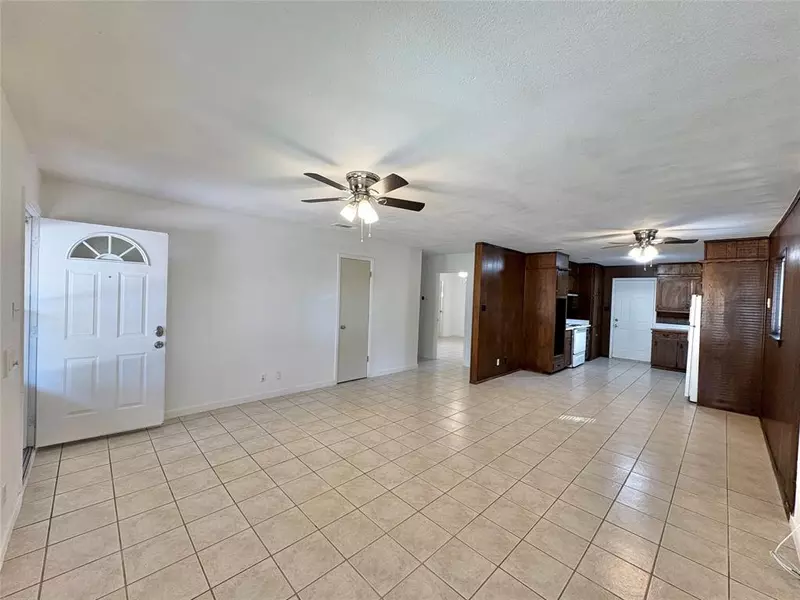 4925 Geddes Avenue, Fort Worth, TX 76107