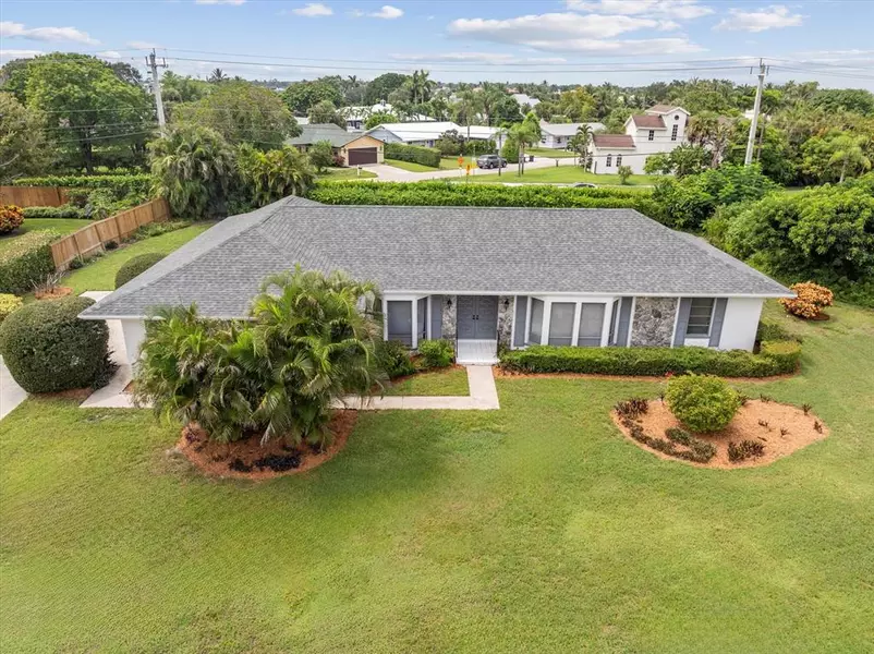 137 SE Turtle Creek Dr, Jupiter, FL 33469