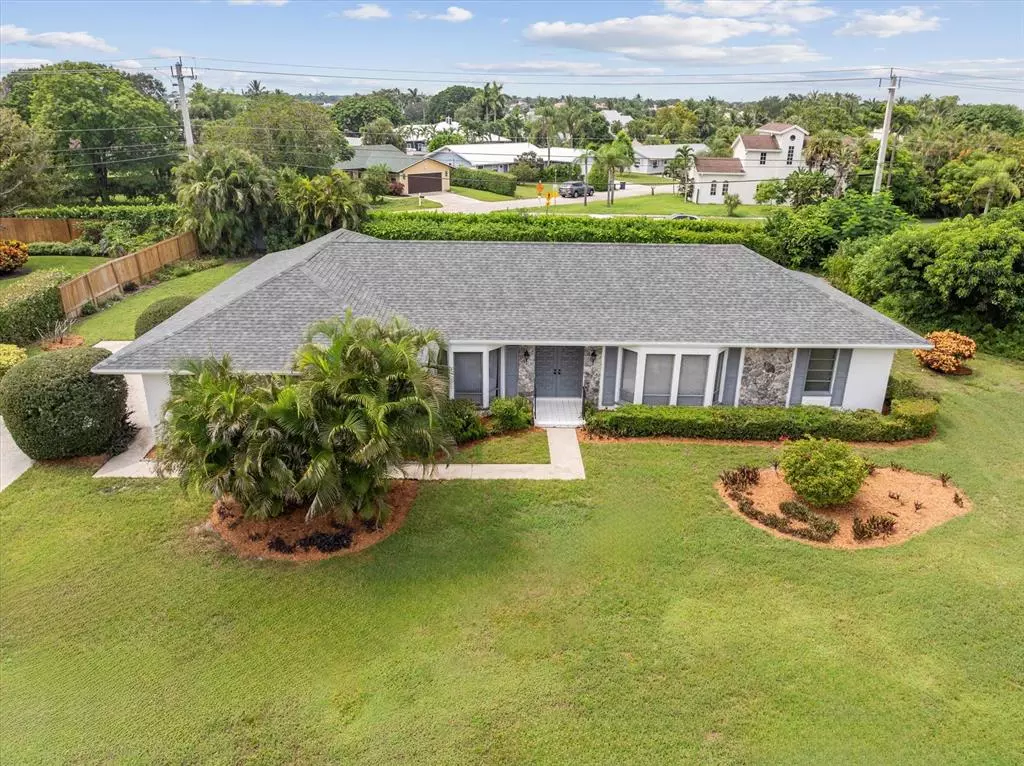 Jupiter, FL 33469,137 SE Turtle Creek Dr