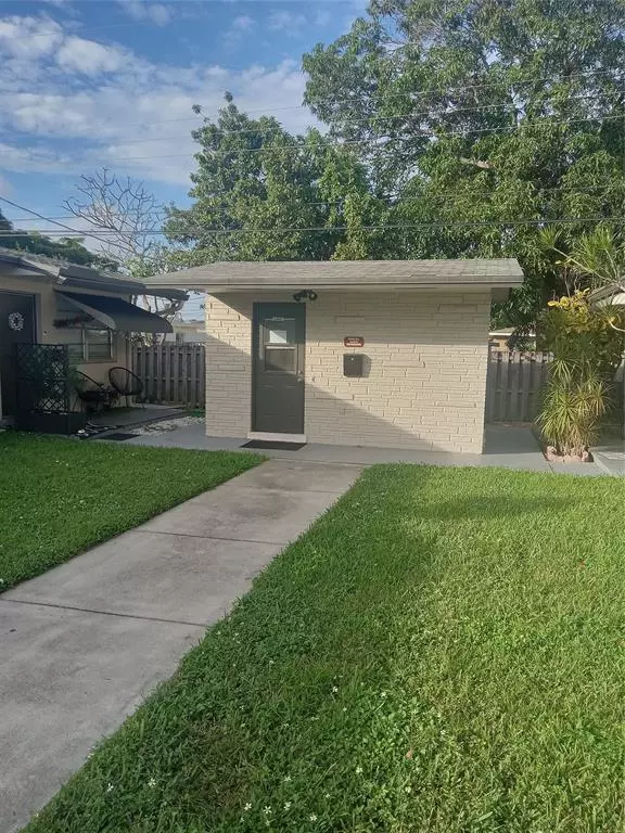 Hollywood, FL 33020,2901 Jackson Street #9