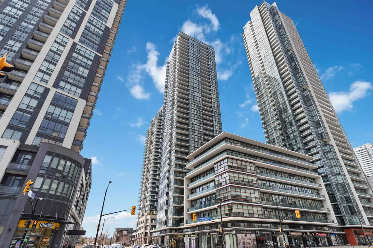 Mississauga, ON L5B 0G3,4065 Brickstone Mews #404