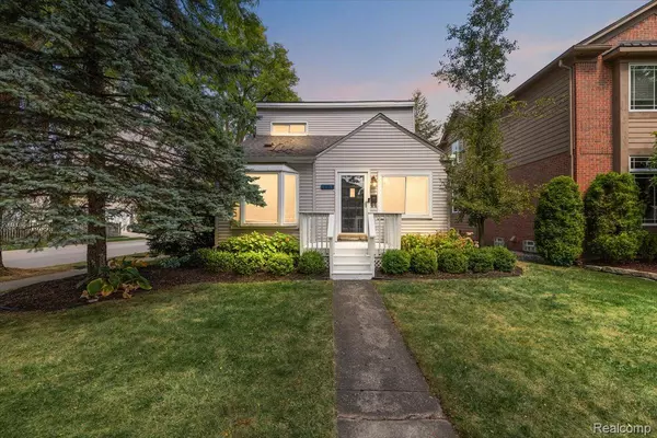 1109 Bird AVE, Birmingham, MI 48009