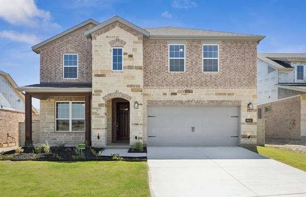 8612 Red Oak Drive, Justin, TX 76247