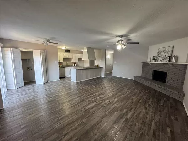 Allen, TX 75002,913 Valley View Drive