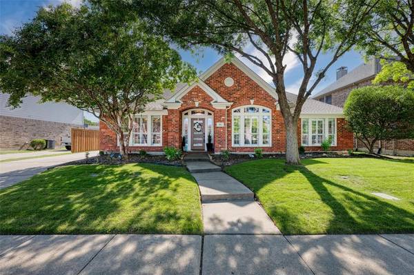 912 Thimbleberry Drive, Mckinney, TX 75071