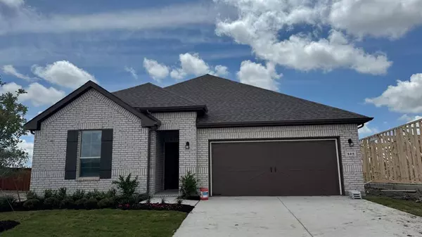 509 PICKETT CREEK Drive,  Fort Worth,  TX 76008