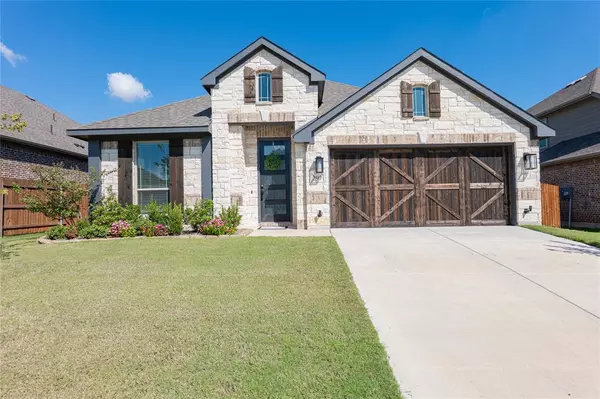 Waxahachie, TX 75165,297 Sparkling Springs Drive
