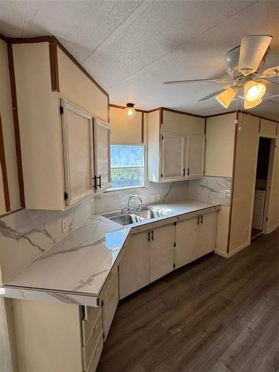 Azle, TX 76020,2010 Spring Court