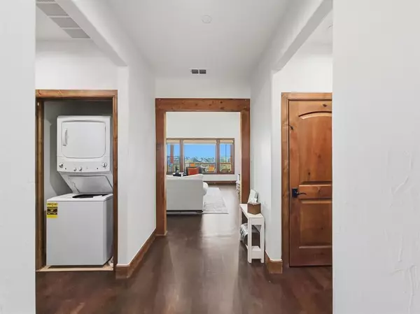 Graford, TX 76449,2033 Harbor Way #302