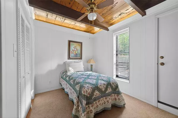 Hideaway, TX 75771,520 Hideaway Lane E